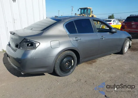 2013 Infiniti G37 Journey z USA, uszkodzony, nr VIN JN1CV6AP3DM726160